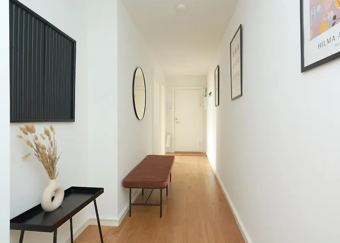 Stylish 2Br W Private Balcony In Cph City Centre Copenhagen, Denmark