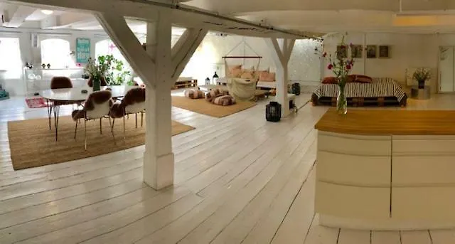 A Charming And Beautiful Oasis In The Heart Of Copenhagen Apartment, Denmark